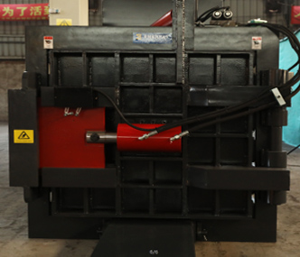 半自動(dòng)臥式打包機(jī)