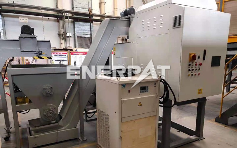 鋁屑?jí)簤K機(jī)