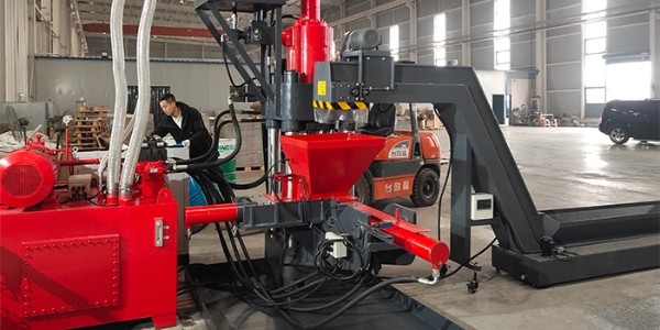 鋸床加工廠金屬屑堆積污染大？一臺(tái)鐵屑?jí)猴灆C(jī)為你解難題