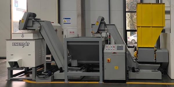 金屬屑堆積有什么危害？金屬屑屑餅機(jī)的作用有哪些？