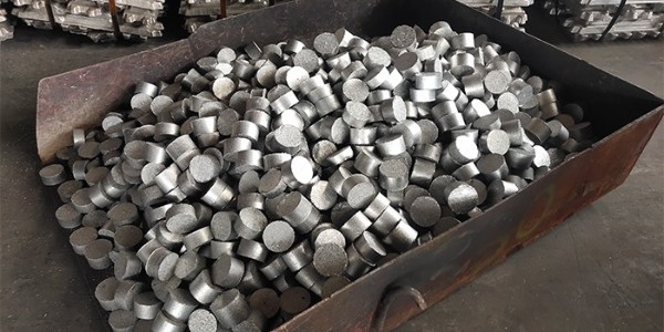 鋁屑?jí)簤K機(jī)漏油怎么辦？鋁屑?jí)簤K機(jī)常見問題解答