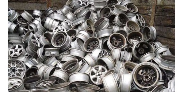 廢鋁回收破碎機(jī)，實現(xiàn)舊廢鋁保級利用