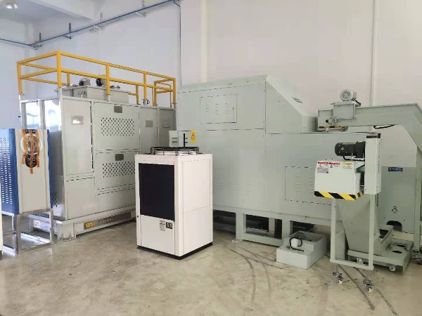 唐山某汽車零部件公司定制鋁屑壓餅機(jī)案例