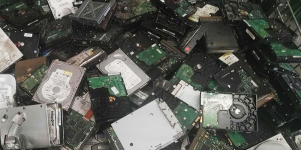 涉密電腦硬盤(pán)銷(xiāo)毀不徹底？還得電腦硬盤(pán)撕碎機(jī)來(lái)幫忙