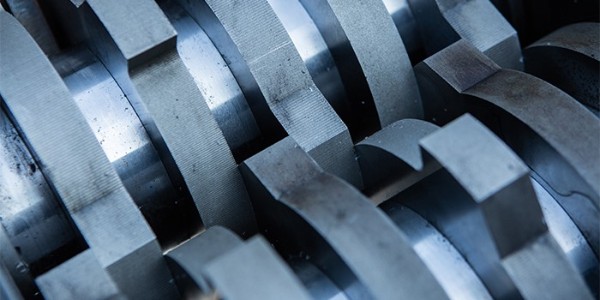 塑料<i style='color:red'>pp薄膜</i>撕碎機(jī)有什么用？怎么選？