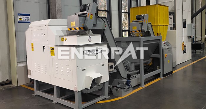 鐵屑?jí)猴灆C(jī)