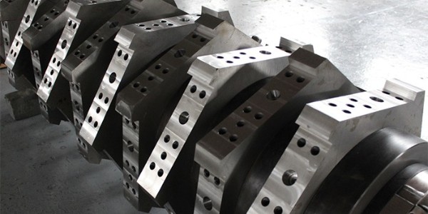 撕碎機(jī)”吃”垃圾超厲害? 恩派特撕碎機(jī)刀片大揭秘！